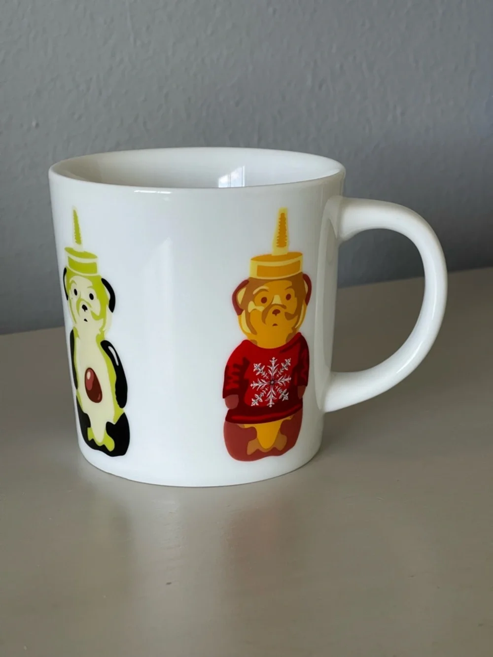 Williams-Sonoma FNNCH 14 oz Honey Bear Mug, 